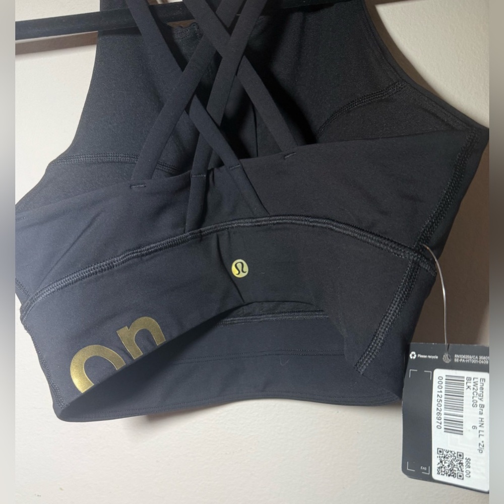 lululemon Energy Bra Black Sports Bra with Gold Logo NWT Size 6 women’s! - Picture 7 of 7
